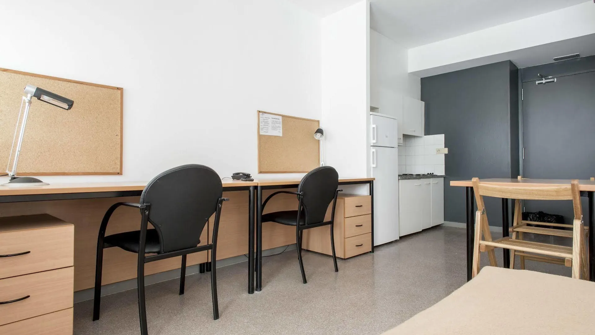 Residencia Universitaria Resa Campus De Montilivi Girona Albergue